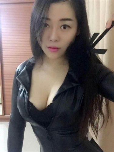 Hot sexy tight wet Korean escort Angeline in Reggio Calabria