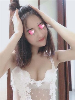 Chinese escort Fiona,Bari me available now