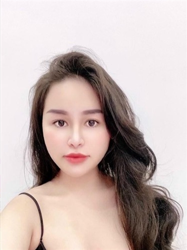 Korean escort Hualing,Traun sex bdsm striptease