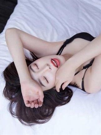 Young hot real korean Japanese escort Toyo in Torre Vieja