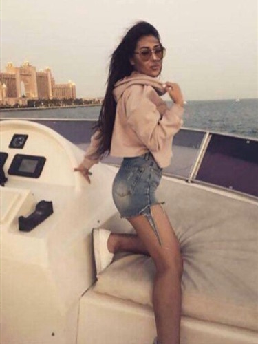 Zhenzhen, 18, Abu Dhabi - UAE, Incall escort